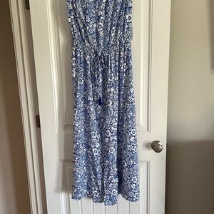 Jessica Simpson Blue and White Patterned Dress